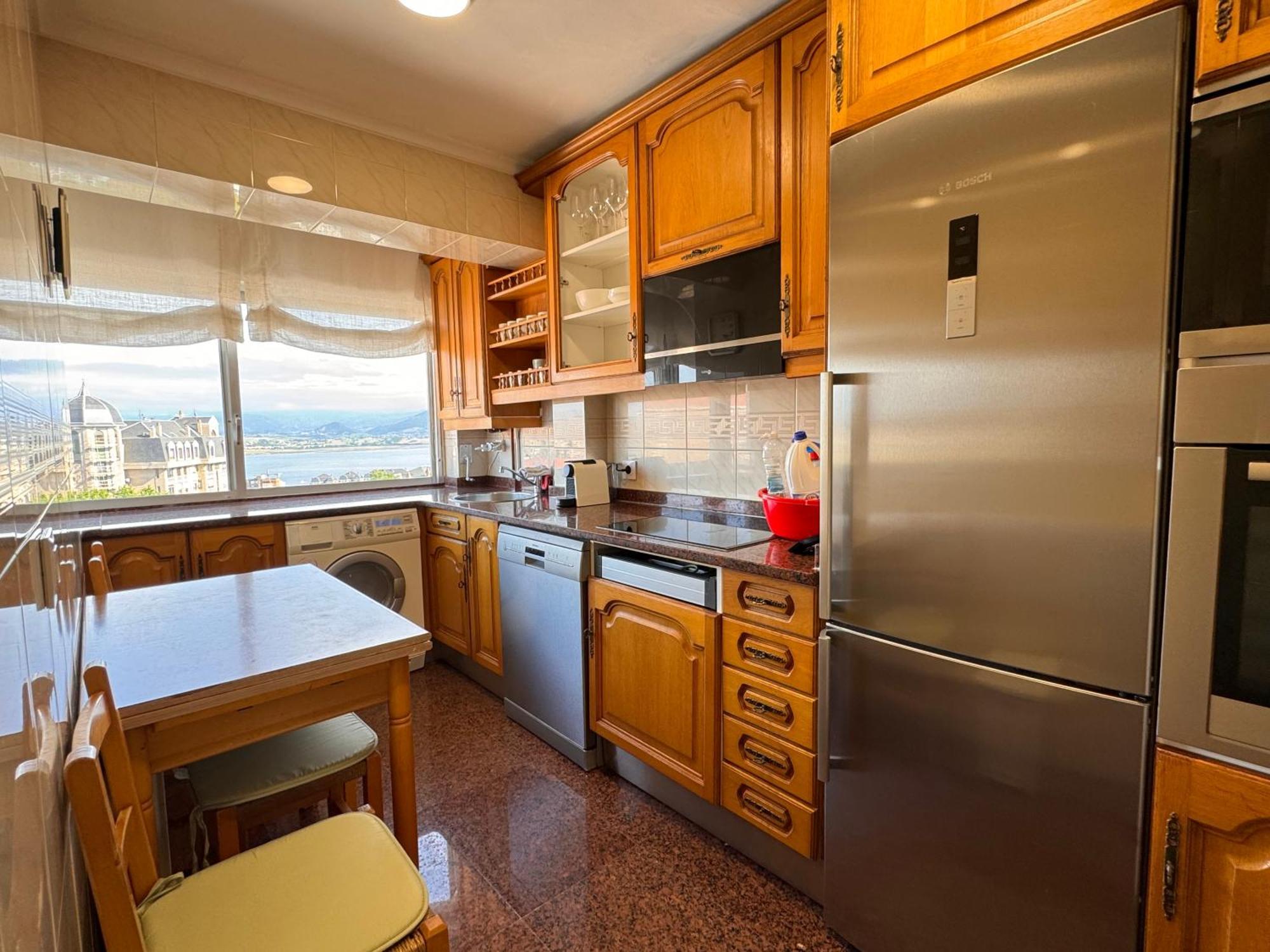 Apartamento Con Vistas Santander Luaran gambar
